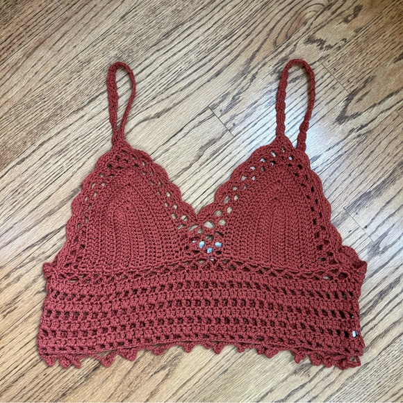 Charlotte Russe | Crochet Knit Cropped Tank Top Size XL - Picture 1 of 8